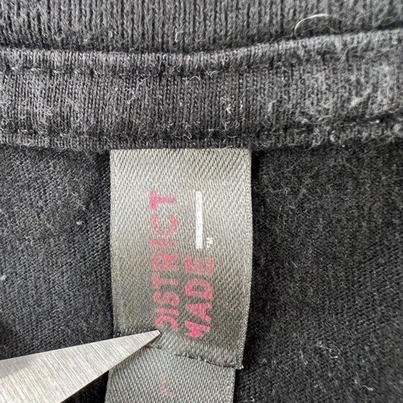 Luke Bryan‎ Shirt Womens Large Kill The Lights Graphic Concert Band Tee - Picture 5 of 8